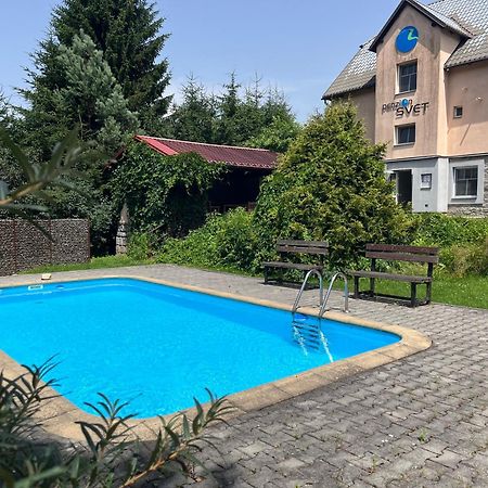 Penzion Svet Sobotín Buitenkant foto